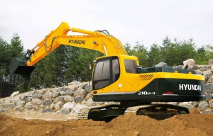 escavadeira-hidraulica-sobre-esteiras-hyundai-210-lc-9